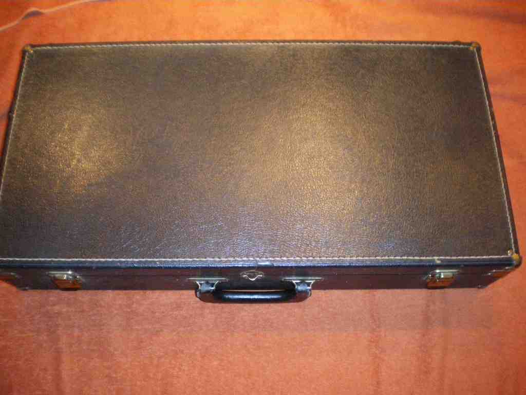 1960s Era Hardie Blackwood Pipes with Case - Click Image to Close