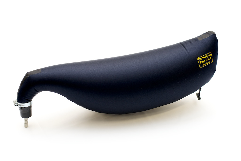 (image for) Bannatyne Pipe Bag No Collars w/ Zipper - Small (9"x24")